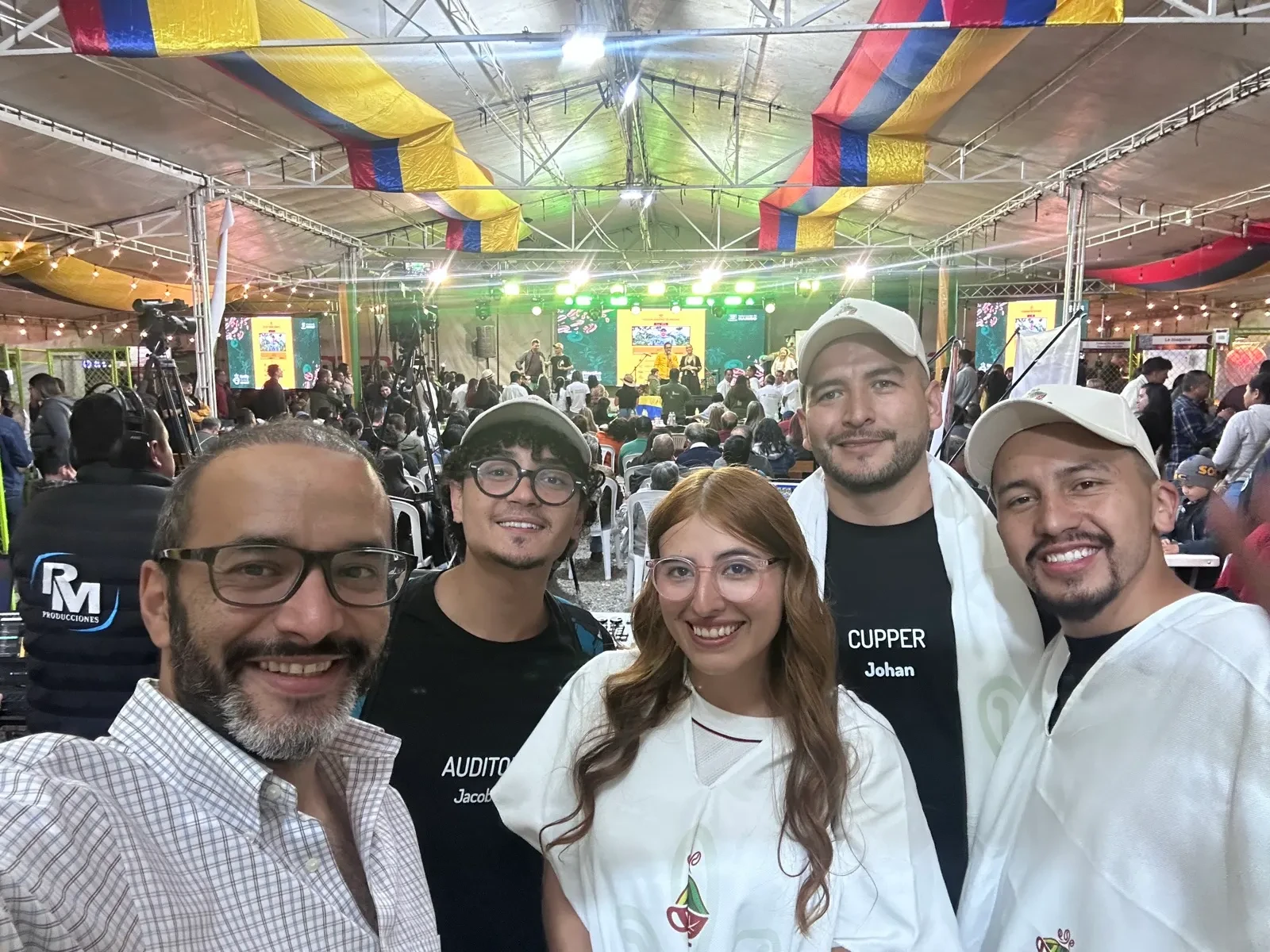 Moment 7 — La Mejor Taza 2025